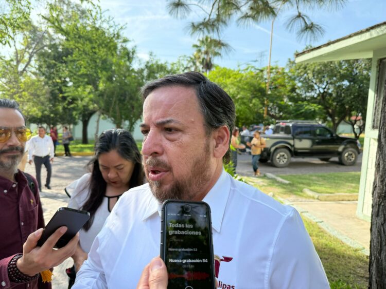 Tamaulipas busca reubicar maestros; pago retroactivo saldrá en julio