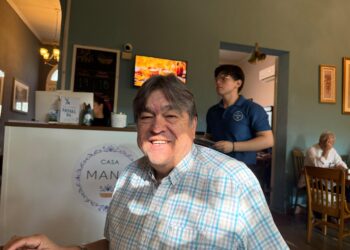 Denigran la política Alito y Noroña; son unos gallitos de pelea