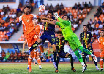 Dividen puntos Correcaminos y Morelia