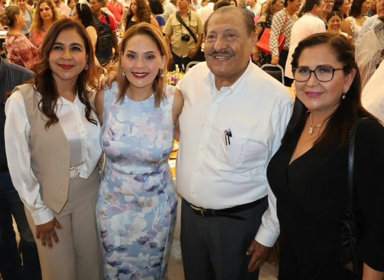 Piden maestros a Arnulfo Rodríguez rendición de cuentas en el SNTE