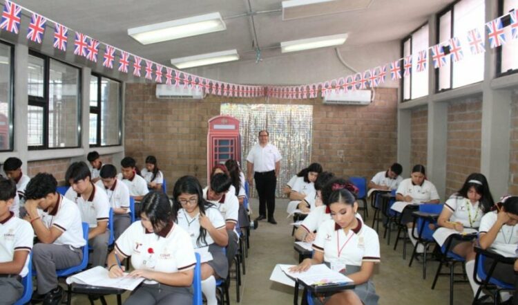 Crece matrícula y baja deserción en el COBAT de Tamaulipas