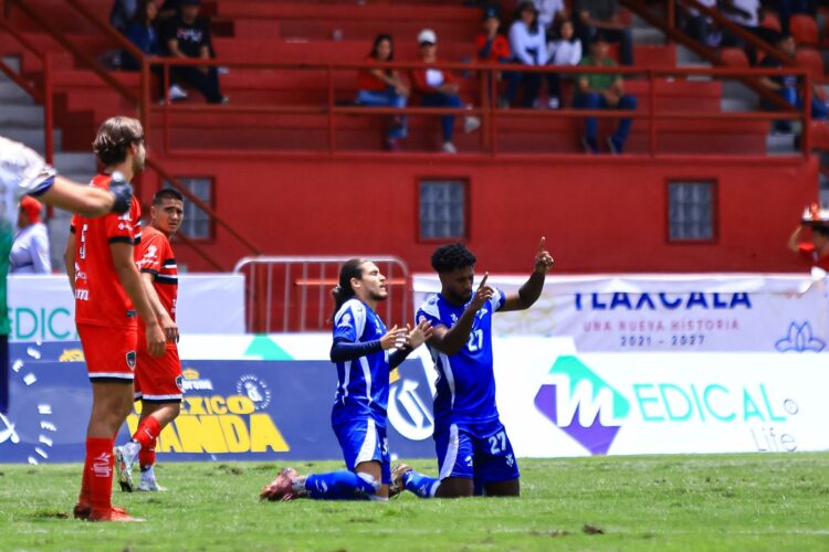 Celebra Correcaminos su aniversario 45 con triunfo sobre Tlaxcala