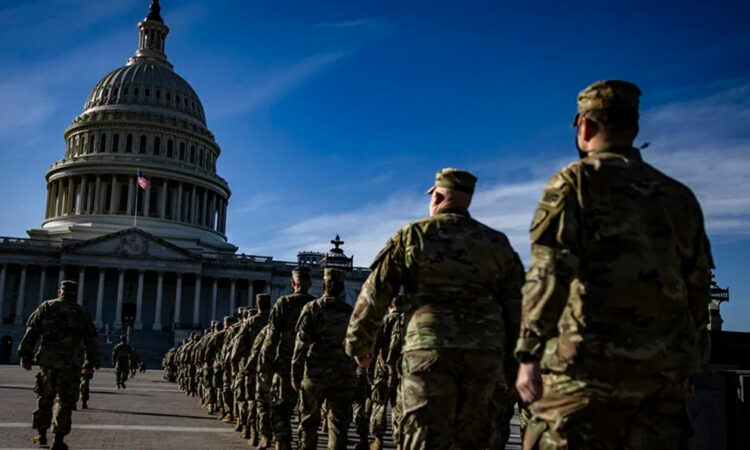 Para «Restablecer el Orden», Trump federaliza la oolicía de Washington D.C.