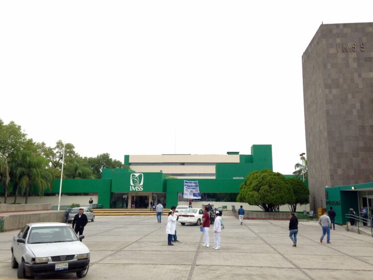 Cierran mil 200 empresas en Tamaulipas; se dan de baja del IMSS
