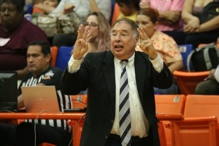 Correcaminos corta mala racha y se mete a la pelea por los Playinn