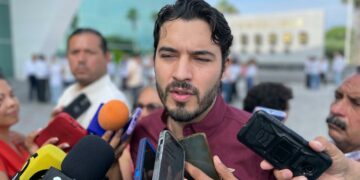 Ofrecerán 800 vacantes para jóvenes en el Polyforum de Victoria