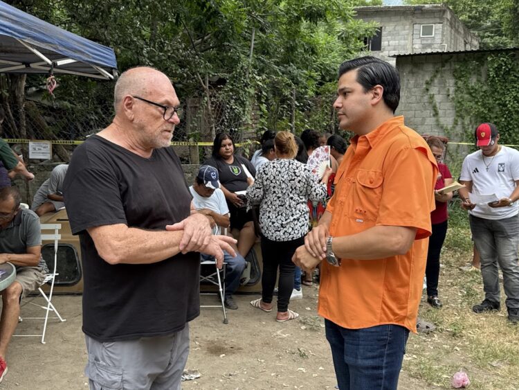 Busca Regidor alternativas para familias en riesgo de desalojo en el Río San Marcos