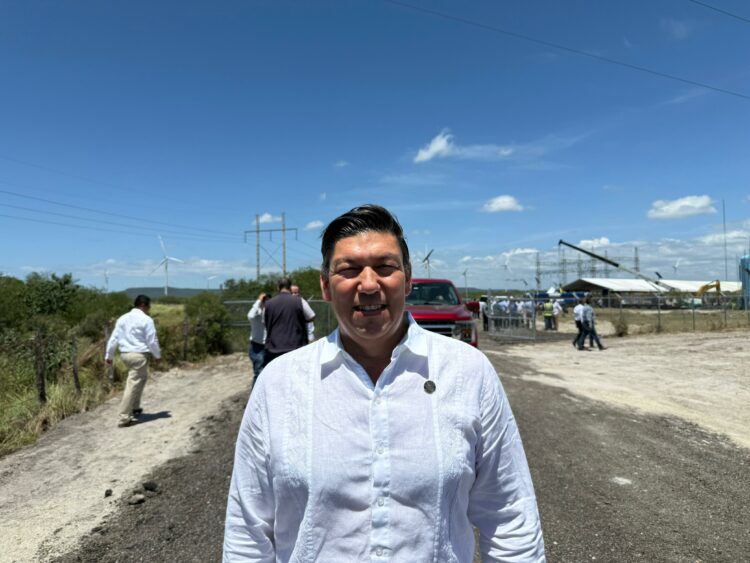 Celebra José Braña denuncias contra Cabeza de Vaca por desfalco a Salud