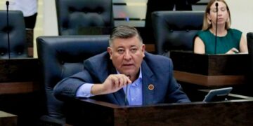 Advierte diputado que el 70% del transporte del sur «maneja a ciegas»