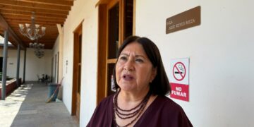 Padres de familia denuncian ante CODHET asignación «arbitraria» de turnos en secundarias de Victoria.