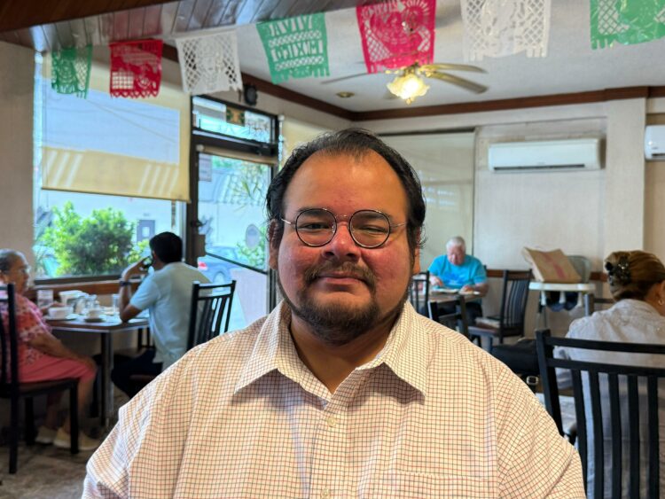 Cobro de cuotas escolares y «tratos inadecuados» saturan quejas ante la CODHET en Tamaulipas.