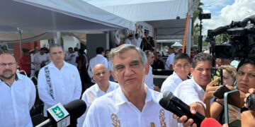 Recorte a Salud es un cambio administrativo por IMSS-Bienestar, no una pérdida de recursos: Américo Villarreal.