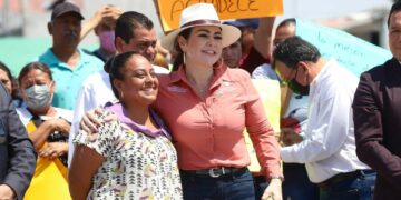 Modernizan alumbrado y vialidades: Los programas de alto impacto de la administración de Carmen Lilia Canturosas.