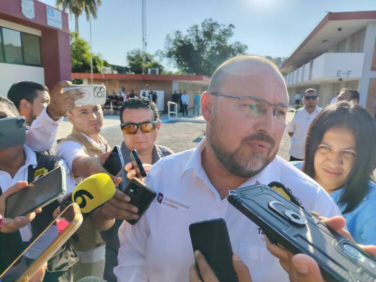 Naturales y Normales Cambios en Gobierno: Calabazo