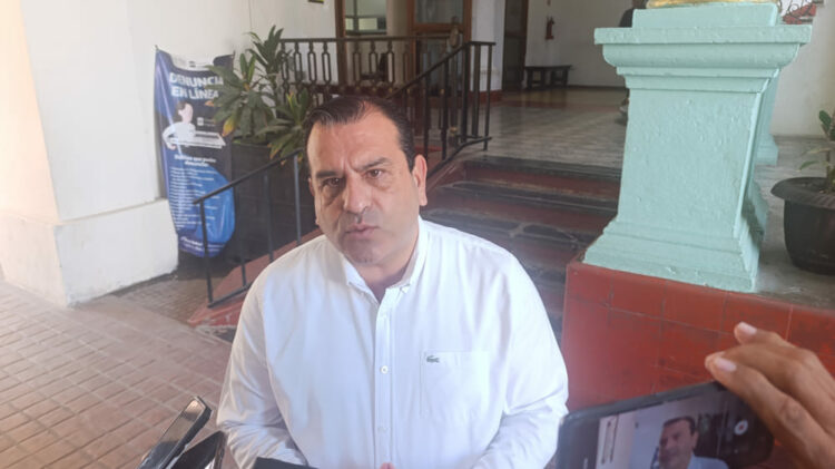 Aseguran abasto de agua en 400 escuelas de Ciudad Victoria