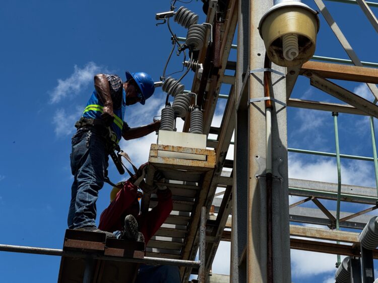 COMAPA Sur realiza trabajos eléctricos estratégicos de modernización en planta Altavista