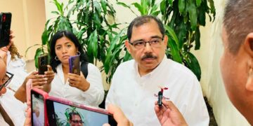 Cursan más de 100 niños migrantes el ciclo escolar en la frontera