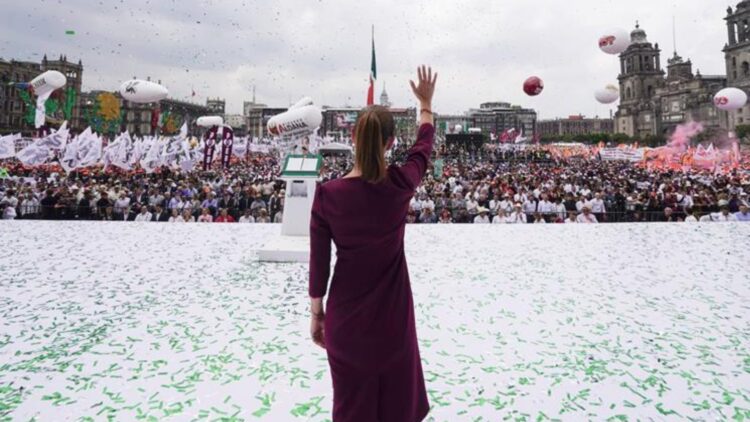Claudia Sheinbaum en el zócalo