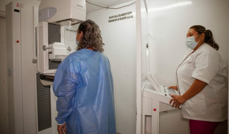 Más de 50 mujeres al mes son diagnosticadas con cáncer de mama en Tamaulipas