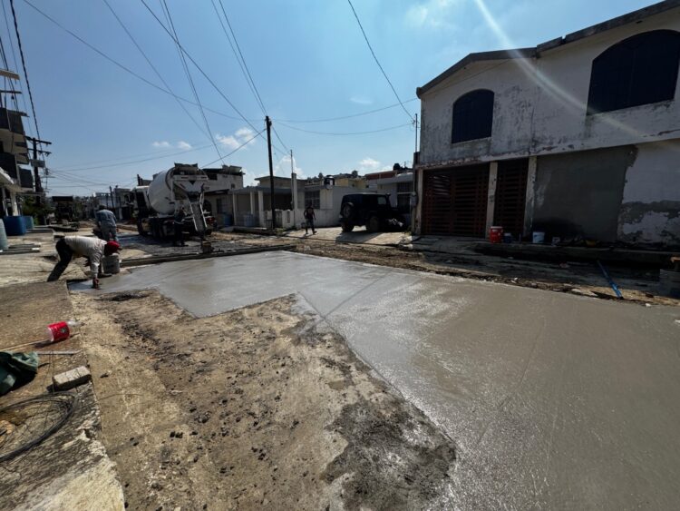 Cumple COMAPA SUR con la reposición de pavimentos tras obras hidrosanitarias