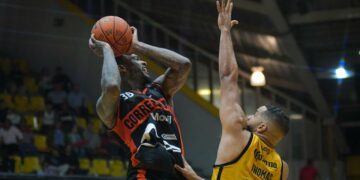 Correcaminos hace sufrir a Panteras Negras