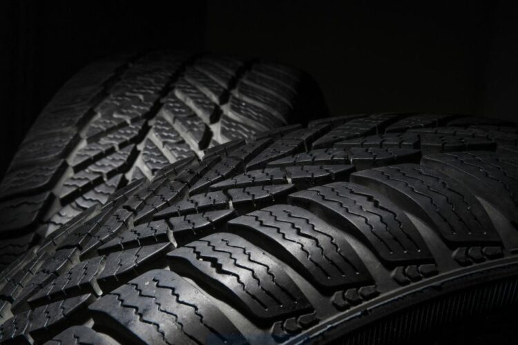 Cómo elegir llantas de calidad sin gastar de más: Toyo, Starfire y MRF bajo la lupa