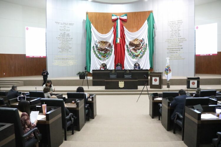 finalistas para la Medalla al Mérito Cívico