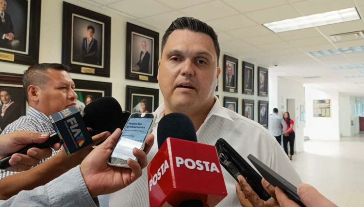 Humberto Prieto denuncia guerra sucia