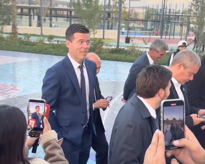 Esteban Solari ya se encuentra en México para dirigir a los Tuzos.