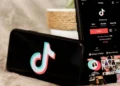 TikTok lanza 25 pódcasts originales de influencers