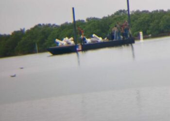 boyas en la boca del Río Bravo