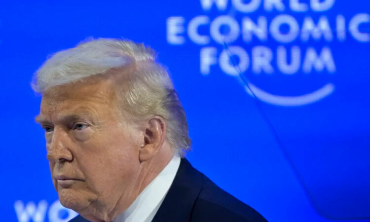 Trump advierte en Davos sobre el rumbo de Europa y condiciona su futuro al éxito de EE. UU.