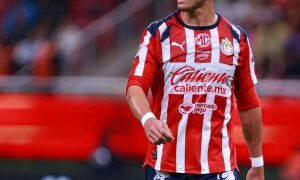 Chicharito respalda a Rafa Márquez como futuro DT del Tri