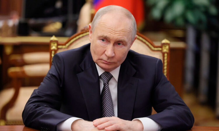 Putin comienza visita oficial de tres días a Kazajistán