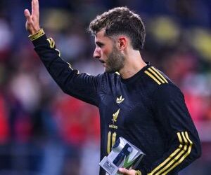 Santiago Giménez habla sobre su regreso y minutos ante Australia