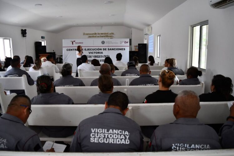 Capacitan a personal de CEDES Victoria en trato a adultos mayores