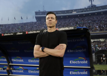 Esteban Solari deja la dirección técnica del Pachuca