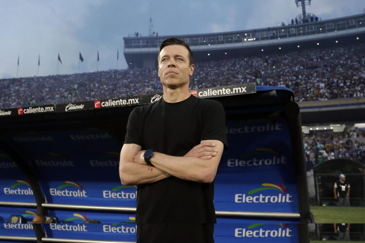 Esteban Solari deja la dirección técnica del Pachuca