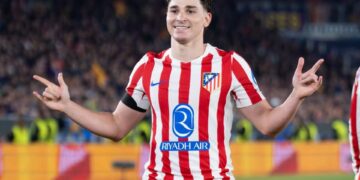 Real Madrid ofreció 150 millones por Julián Álvarez; Atlético lo rechazó y aclaró: "No les agradecemos nada"